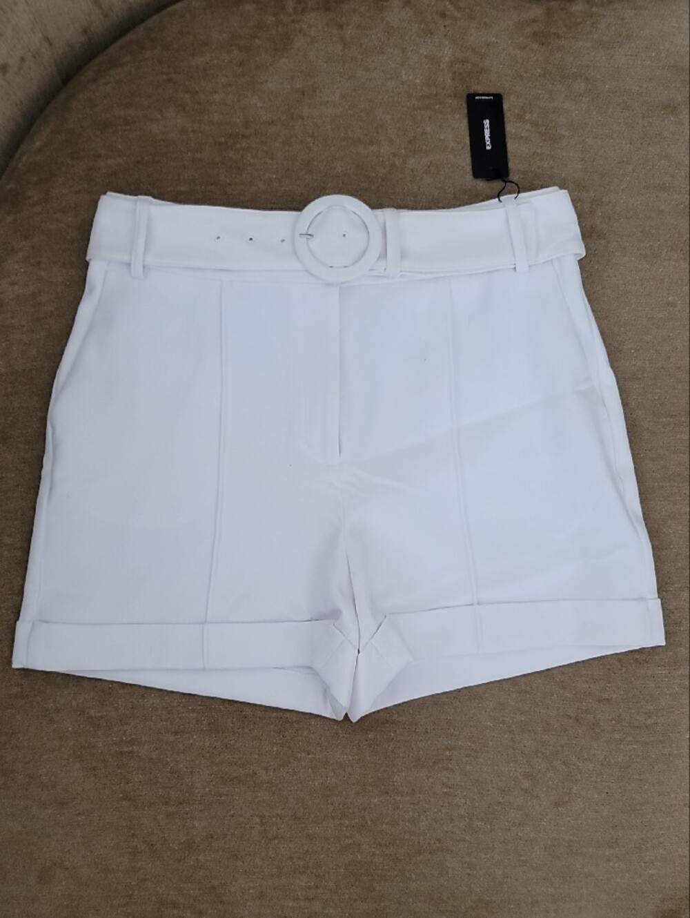 Express High-Waist White Belted Women’s Shorts - Picture 4 of 16